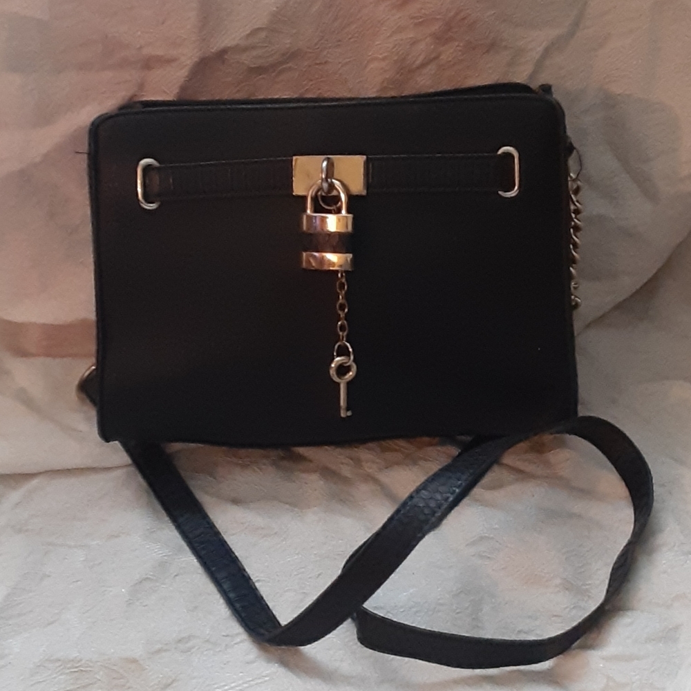 Mix No 6 black purse
